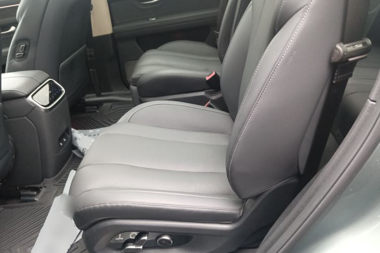 Used Hima AITO M7 2024 1.5T Rear-Drive Plus Version 6 Seats Left Rear Seat