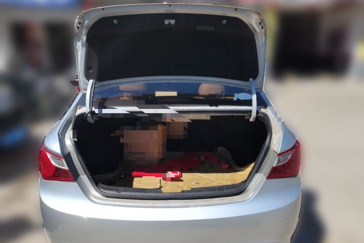 Used Hyundai Sonata 2011 2.0L Automatic Supreme Edition
