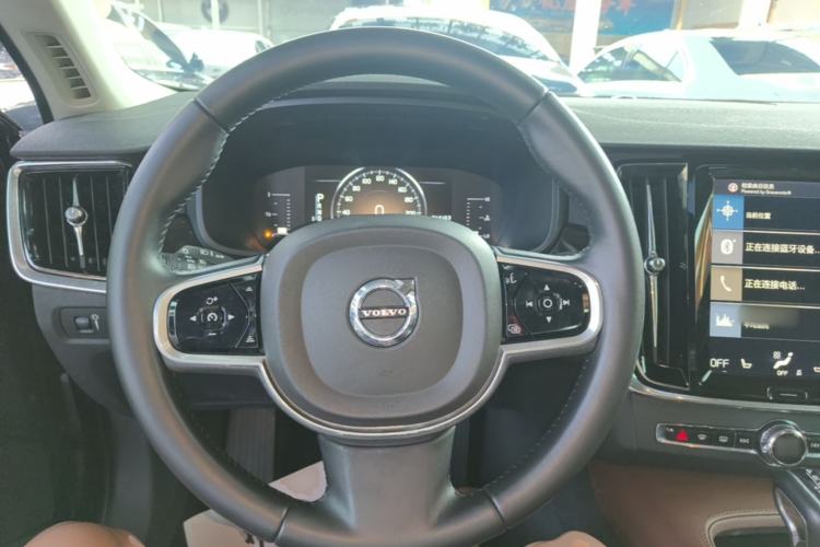 Used Volvo S90 2018 T5 Zhiyuan Edition
