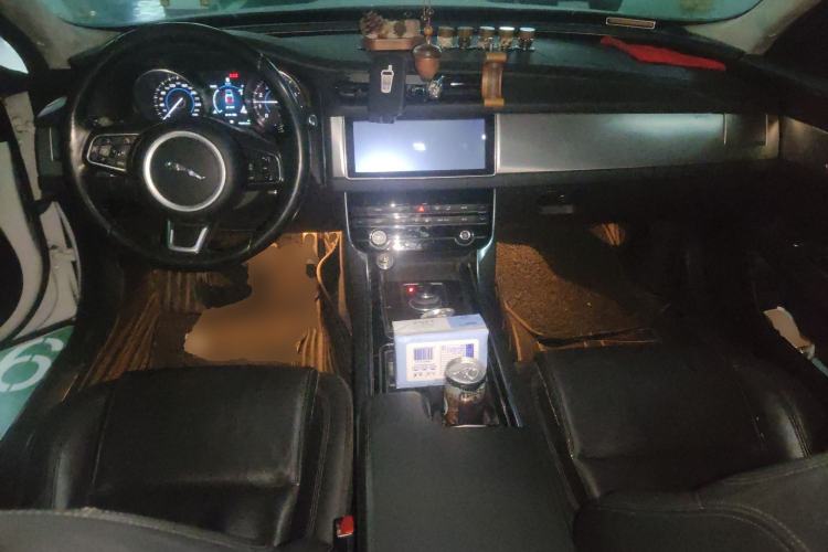 Used Jaguar XFL 2017 XFL 2.0T 200PS Windflower Edition
