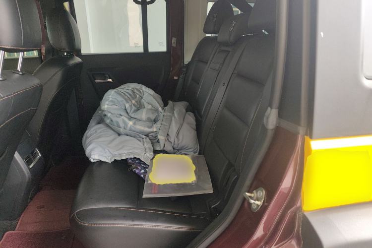 Used BAIC Off-Road BJ40 2016 40L 2.3T Automatic All-Wheel Drive Premium Edition
