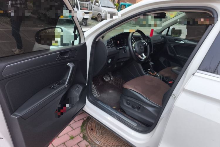 Used Volkswagen Tiguan L 2020 330TSI Automatic Two-Wheel Drive R-Line Flagship Version China VI Standard Driver Seat