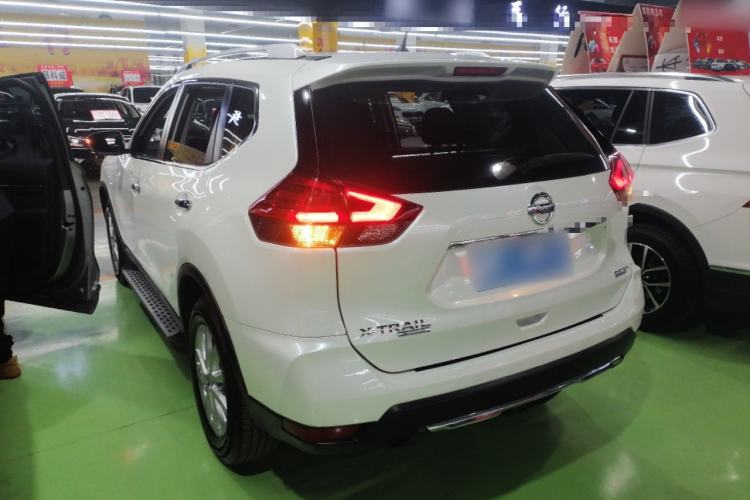 Used Nissan X-Trail 2022 2.0L Two-Wheel Drive Smart Connect Premium Edition