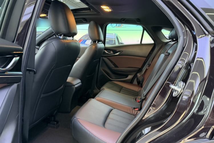 Used Mazda CX-4 2021 2.0L Automatic Two-Wheel Drive Blue Sky Dynamic Edition