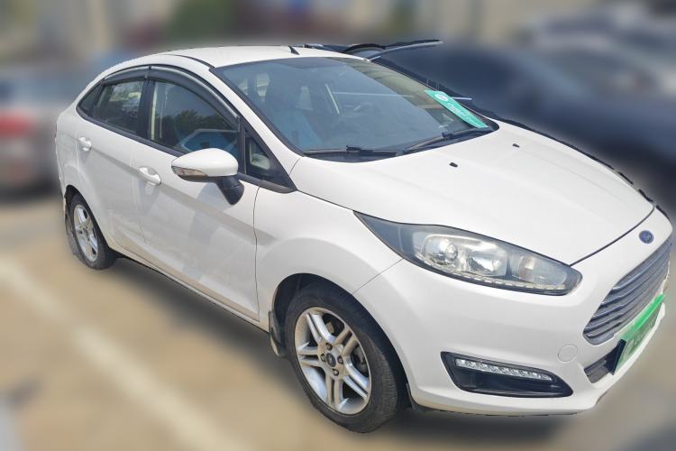 Used Ford Fiesta 2013 Sedan 1.5L Manual Fashion Edition Front Right 45 Deg