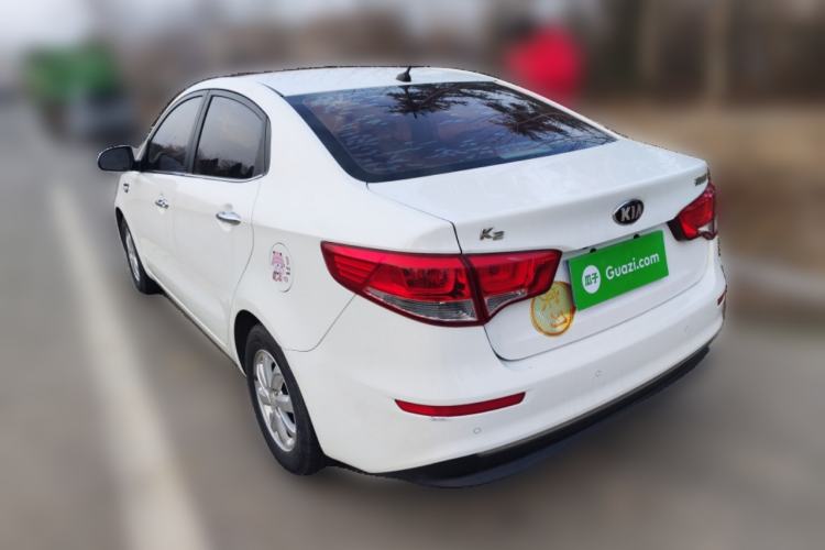 Used Kia K2 2015 Sedan 1.4L MT GLS