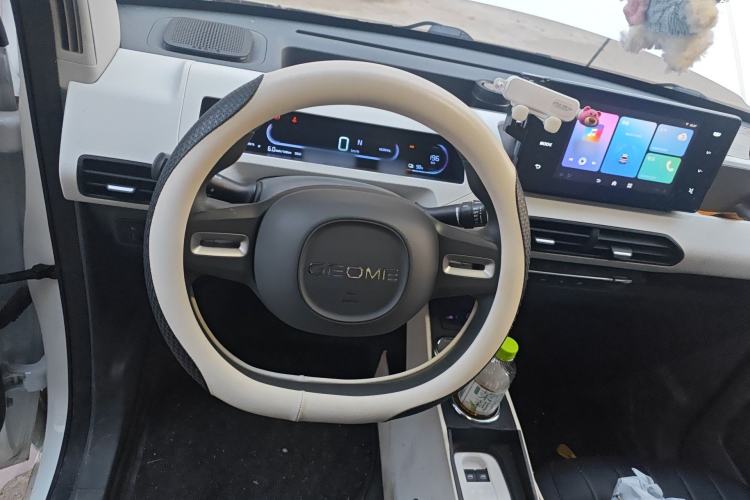 Used Geely Galaxy Panda 2024 Facelifted Panda Mini 200km Dragon Edition
