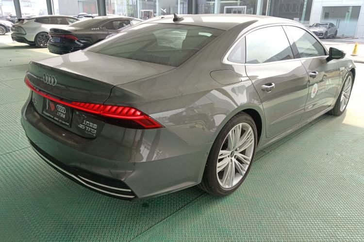 Used Audi A7L 2024 45 TFSI quattro Luxury Edition
