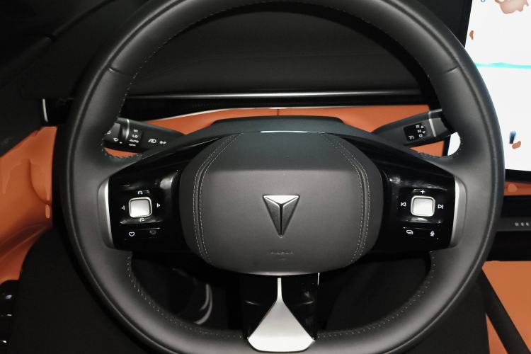 Used Deepal L07 2024 230Max Qiankun Intelligent Driving ADS SE Range-Extended Version