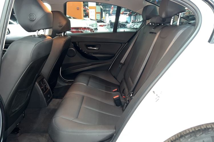 Used BMW 3 Series 2016 316i Fashion Model