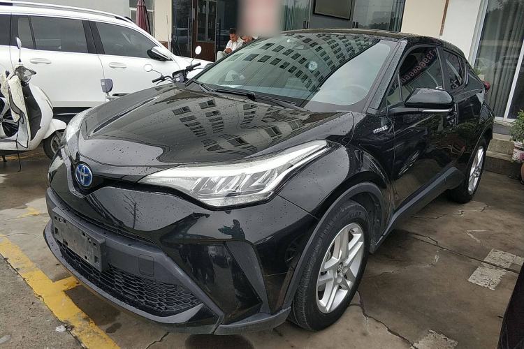 Used Toyota C-HR 2021 Dual-Motor 2.0L E-CVT Comfort Edition