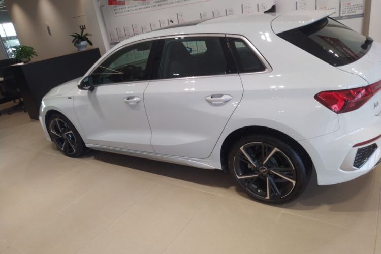 Used Audi A3 2023 Updated Sportback 35 TFSI Stylish Sports Type
