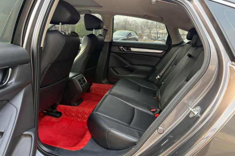 Used Honda Accord 2018 260TURBO Luxury Edition China VI Interior 3