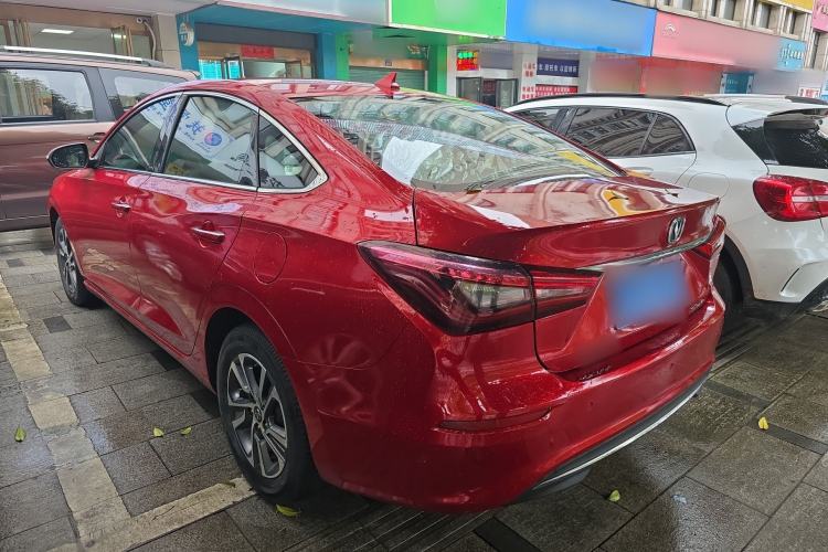 Used CHANGAN Eado 2018 1.6L GDI Automatic Fashion Edition