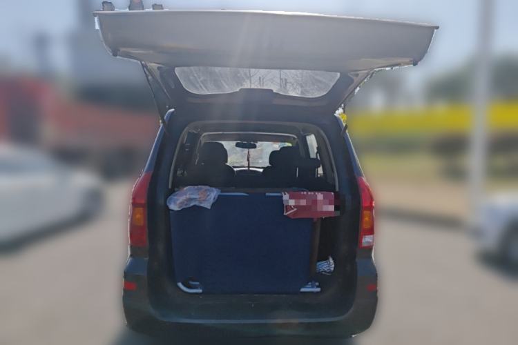 Used Dongfeng Fengon 330 2014 1.5L Manual Utility Version DK15 Trunk