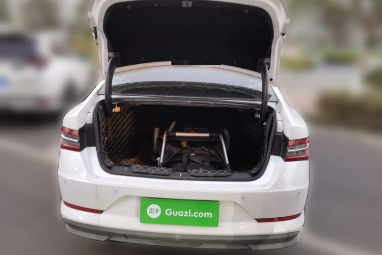 Used BYD Qin Pro 2019 Super Edition 1.5TI Automatic Smart Connect Brilliance Model China VI Standard