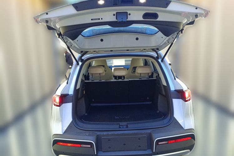 Used BYD Yuan UP 2025 Intelligent Driving Version 401 KM Dynamic Edition