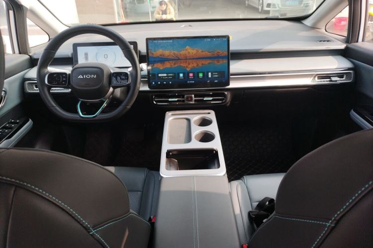 Used AION Y 2024 Younger Star Edition
