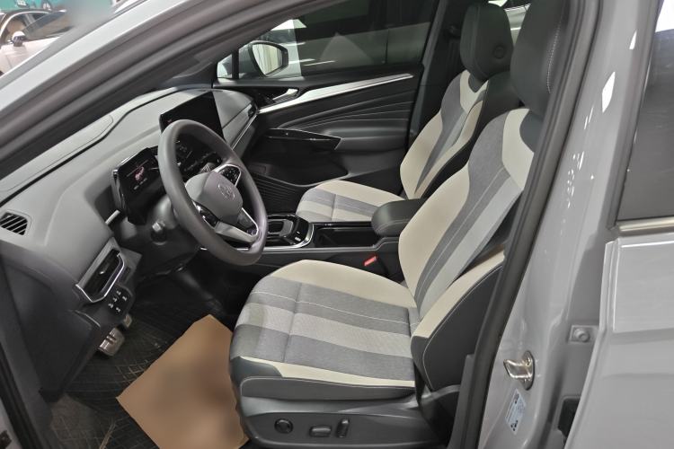 Used Volkswagen ID.4 CROZZ 2021 Long-Range PURE+ Two-Wheel Drive Version