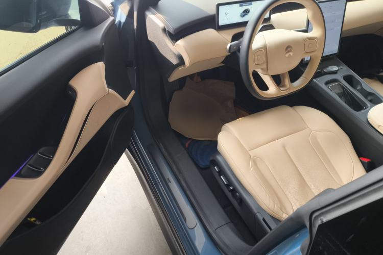 Used Nio ET5T 2023 75 kWh Touring