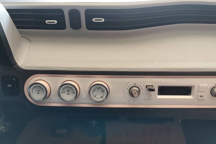 Used Wuling Hongguang MINIEV 2021 Macaron Premium Model – Lithium Iron Phosphate