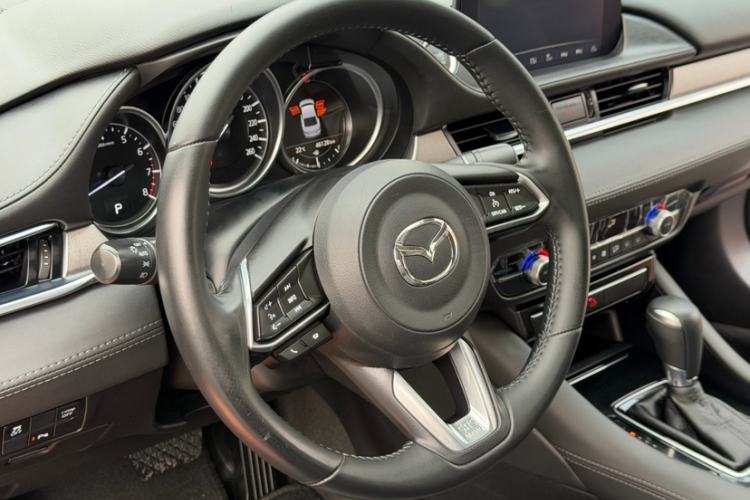 Used Mazda Atenza 2020 2.0L Blue Sky Luxury Edition Steering Wheel