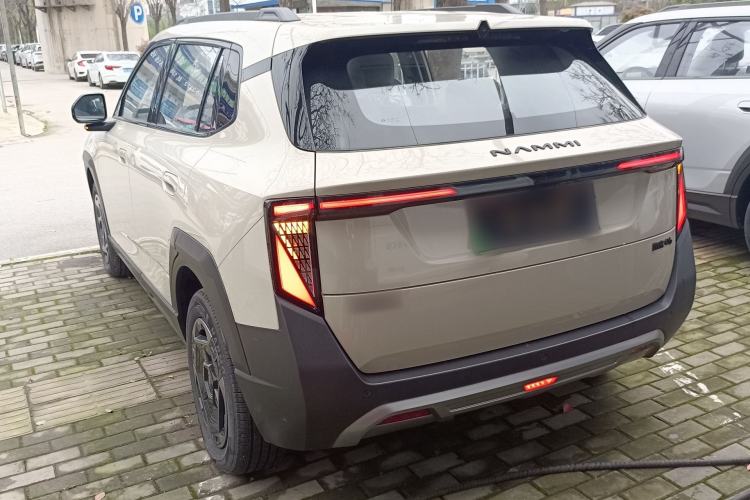 Used Dongfeng NAMMI 06 2025 401 Air
