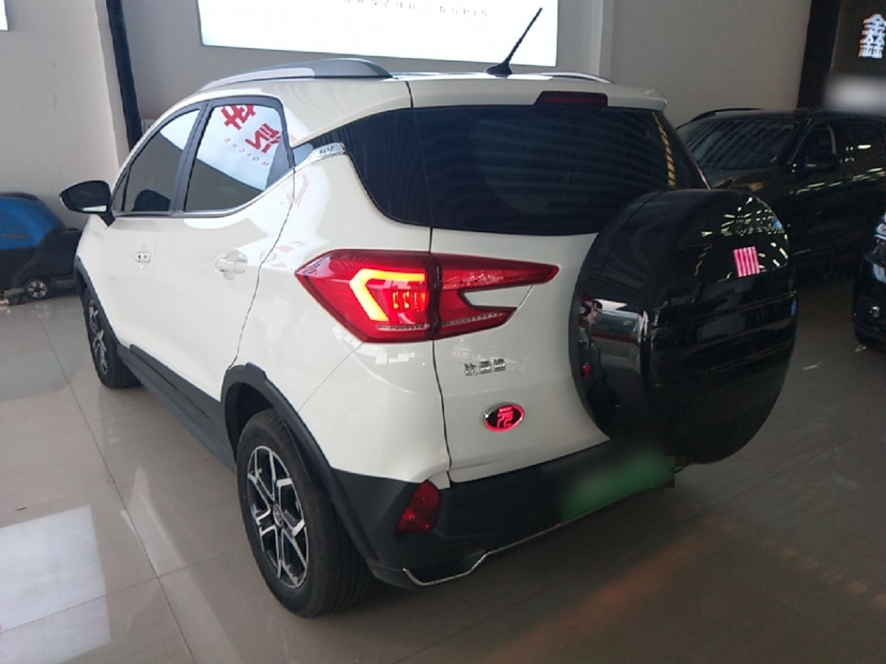 BYD Yuan Pro 2021 401 km Luxury Version — снимка 4