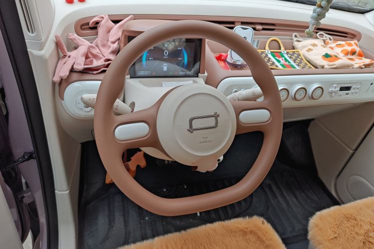 Used Bestune Pony 2026 Model 222km Shining Horse Steering Wheel