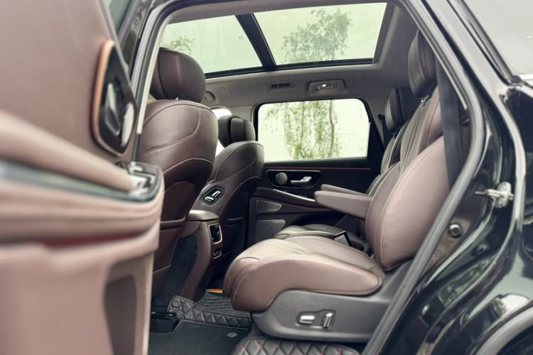 Used EXEED Lanyue 2023 400T Four-Wheel Drive Star Prestige Edition 6 Seats
