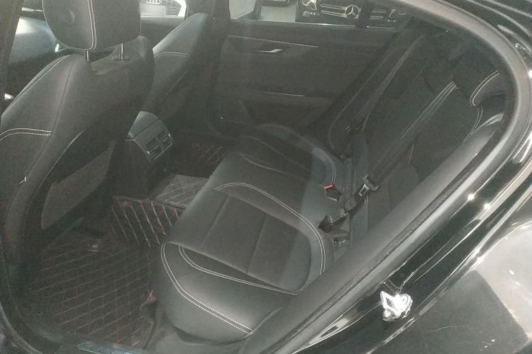 Used Jaguar XEL 2020 2.0T 200PS R-DYNAMIC Youth Sports Edition
