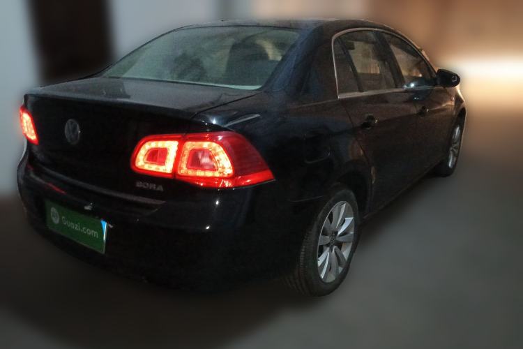 Used Volkswagen Bora 2012 1.6L Automatic Fashion Value Edition Rear Right 45 Deg