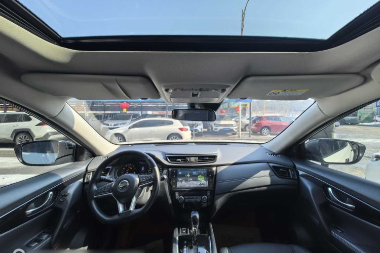 Used Nissan X-Trail 2019 2.0L CVT Smart Connect Comfort Edition 2WD Interior 1