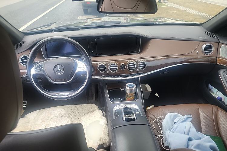 Used Mercedes-Benz S-Class 2017 S 400 L Center Console