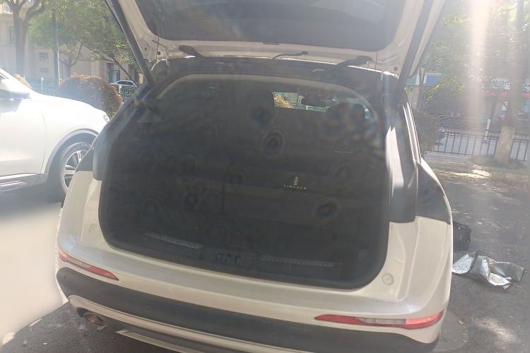 Used Lincoln Corsair 2022 2.0T Two-Wheel Drive Deluxe Edition
