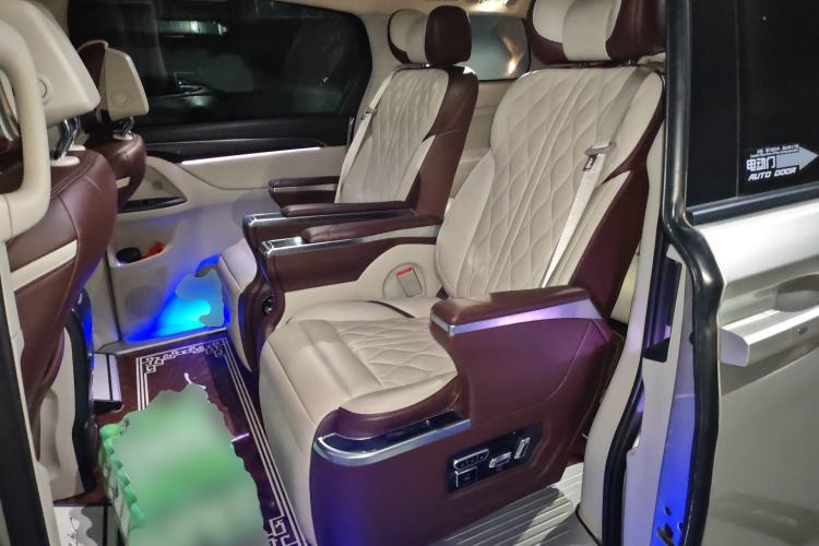 Used Buick GL8 2022 ES Landtrek 653T Luxury Edition
