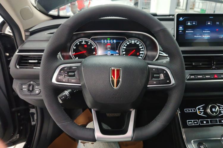 Used Hongqi H5 2020 1.8T Automatic ZhiLian QiYun Edition Steering Wheel