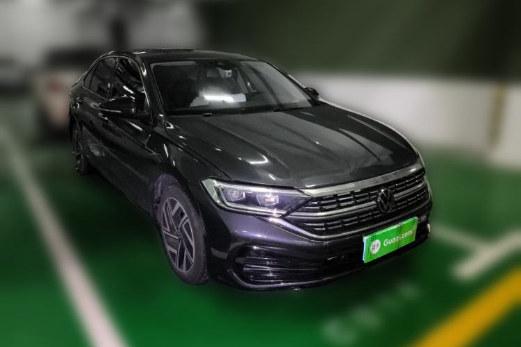 Used Volkswagen Sagitar 2023 300TSI DSG Excellence Edition Front Right 45 Deg