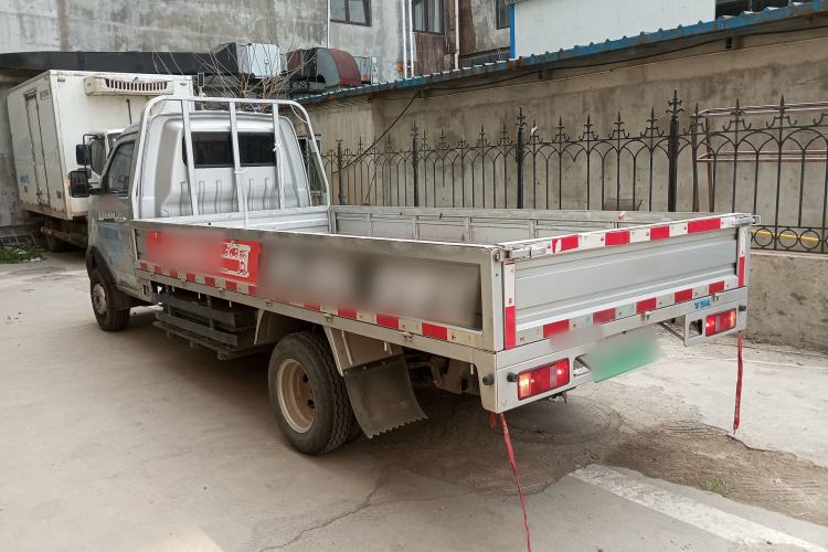 Used SRM New Energy T5L EV 2023 Standard Model 3.8-meter Cargo Box Flatbed Truck 55.7 kWh Exterior 2