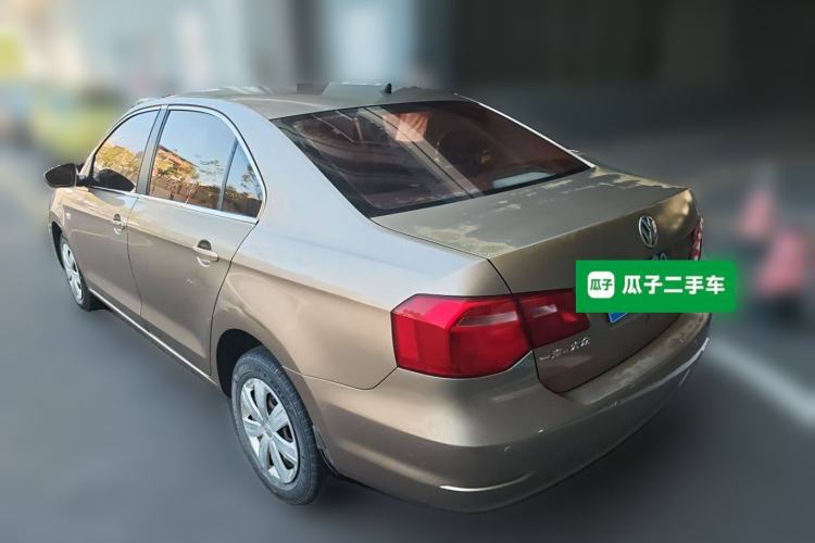 Used Volkswagen Jetta 2013 1.6L Manual Fashion Edition Rear Left 45 Deg