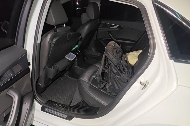 Used Audi A4L 2018 30th Anniversary Edition 40 TFSI Trendy Model Left Rear Seat