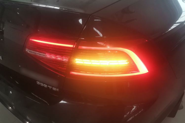 Used Volkswagen Magotan 2019 330TSI DSG Leading Model China VI Standard
