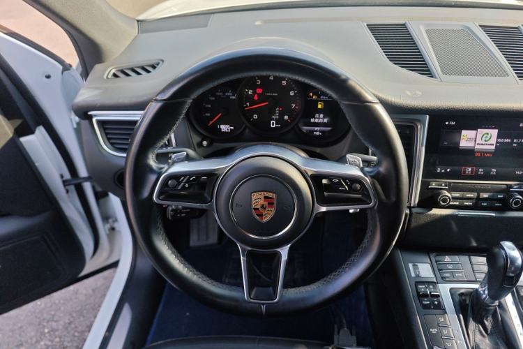 Used Porsche Macan 2017 Macan 2.0T
