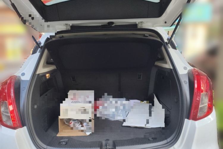 Used Buick Encore 2018 18T Automatic Two-Wheel Drive Urban Leading Model Trunk