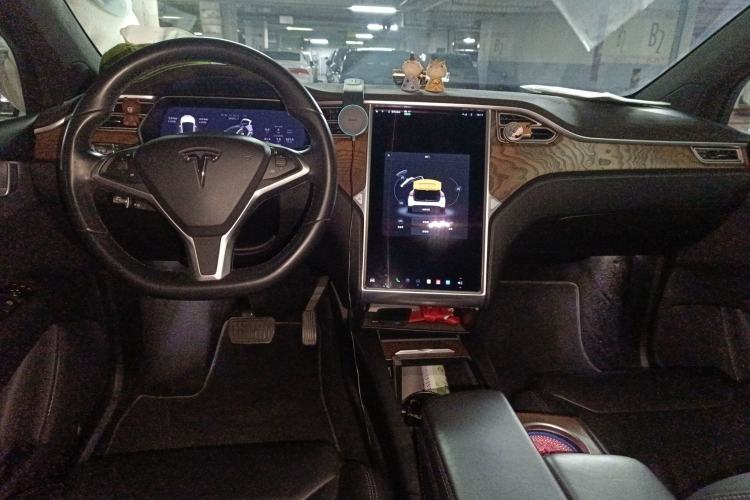 Used Tesla Model X 2016 X 90D
