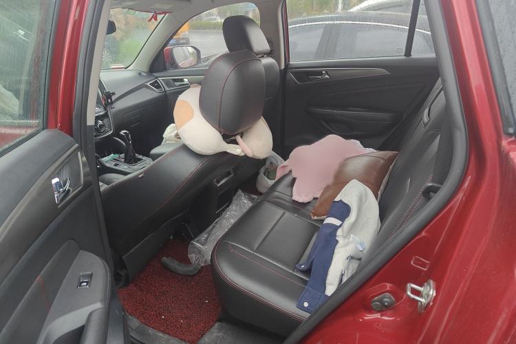 Used CHANGAN CS75 2014 2.0L Manual Luxury Version China V Standard
