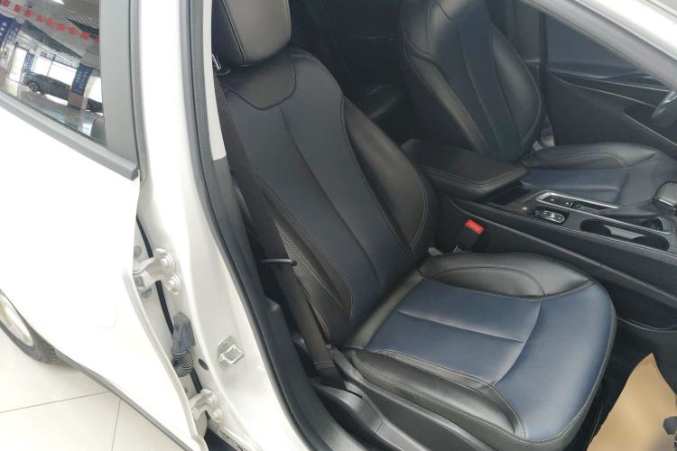 Used Buick Velite 6 2023 Revised Version 430 km Range – Commuter Edition