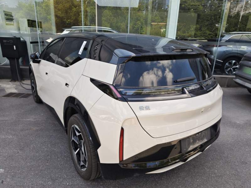 Used Zeekr X 2025 5-Seater Rear-Drive Version — 28