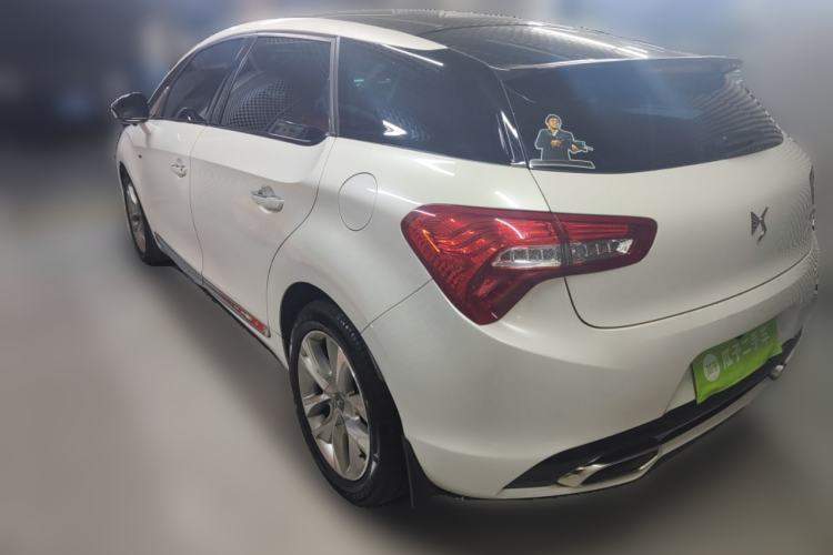 Used DS 5 2014 1.6T Luxury Edition THP160
