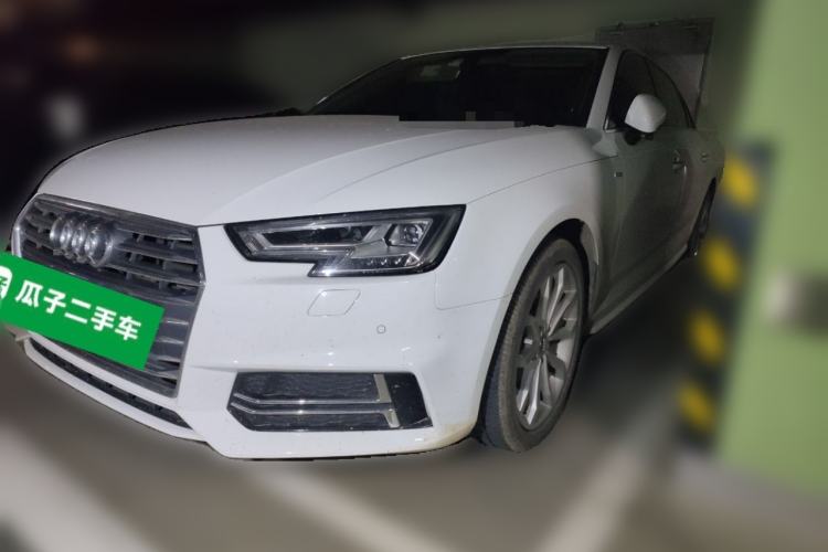 Used Audi A4L 2018 30th Anniversary Edition 40 TFSI Fashion Model